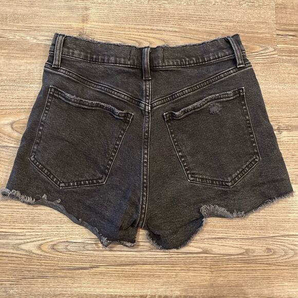 Abercrombie and Fitch Women's size 2 / 26 Mom Short High Rise Black Jean Shorts - Picture 3 of 5